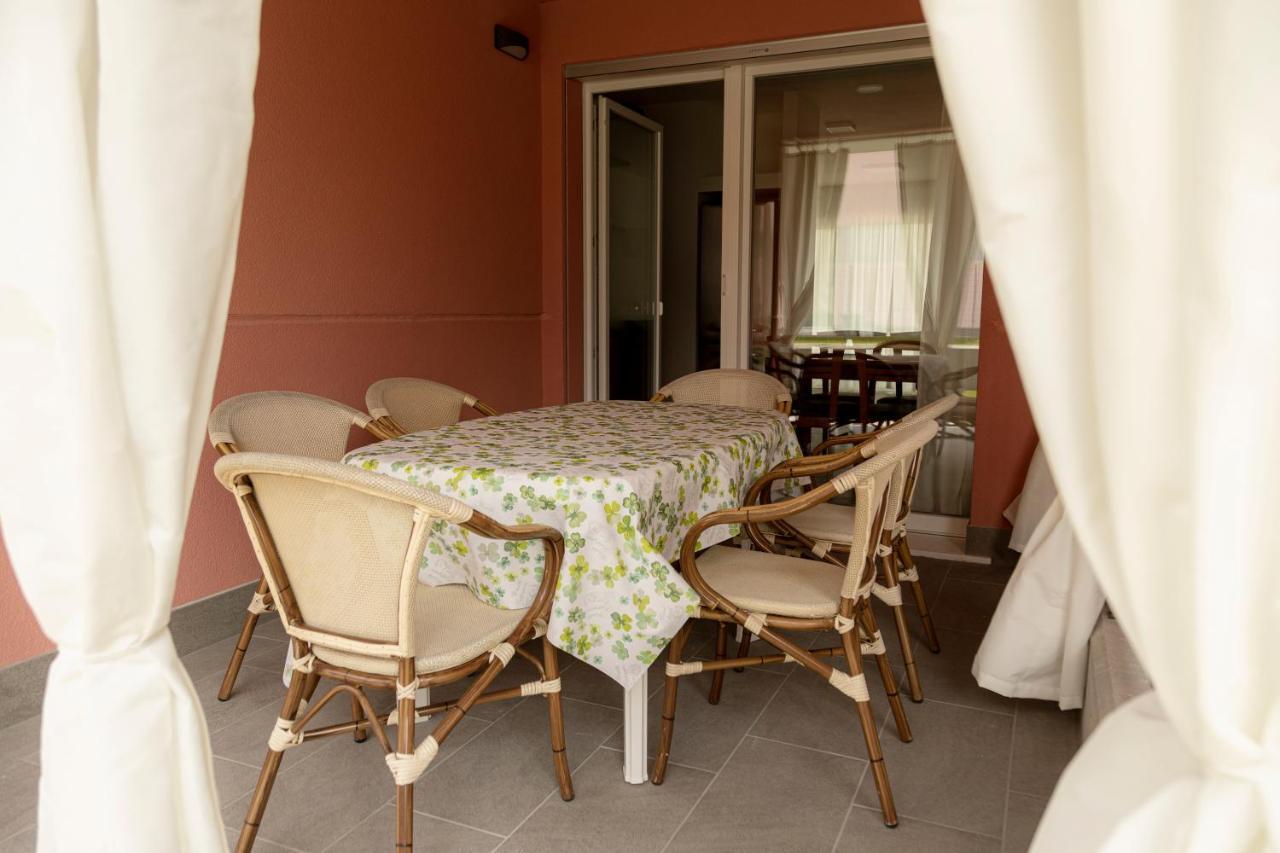 Holiday Apartments Giulia - Blue Pietramurata Exterior foto